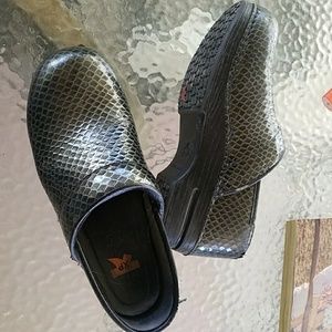 DANSCO XP Waterproof